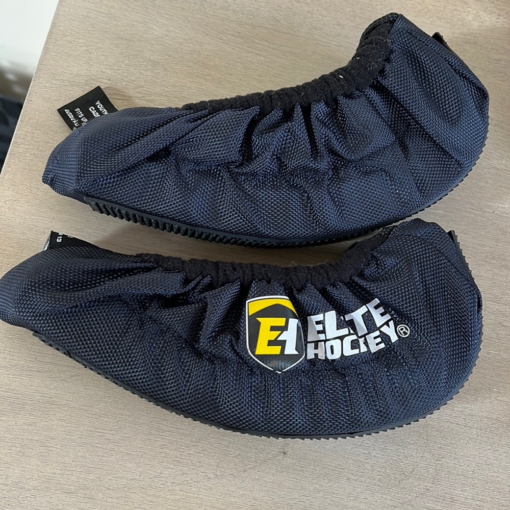 Youth ice skate guards